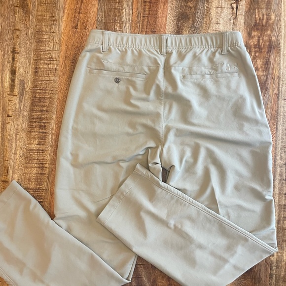 Under Armour golf pants, Size 36W32L - Picture 2 of 4
